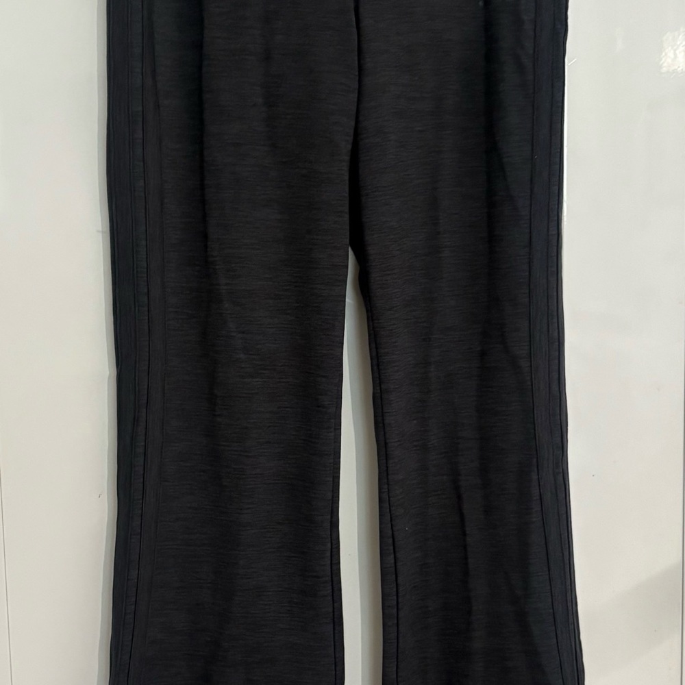 Adidas Girls NWT Black Flare-Leg leggings Pants
